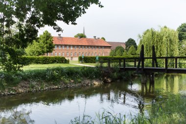 schöner Blick vom Garten aus (Foto von Christopher Große-Cossmann)